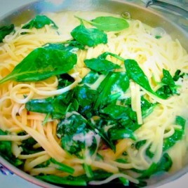 Linguine & spinach in a creamy butter garlic sauce